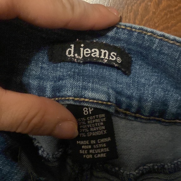 D. Jeans size 8p😍😍😍 - Picture 6 of 8